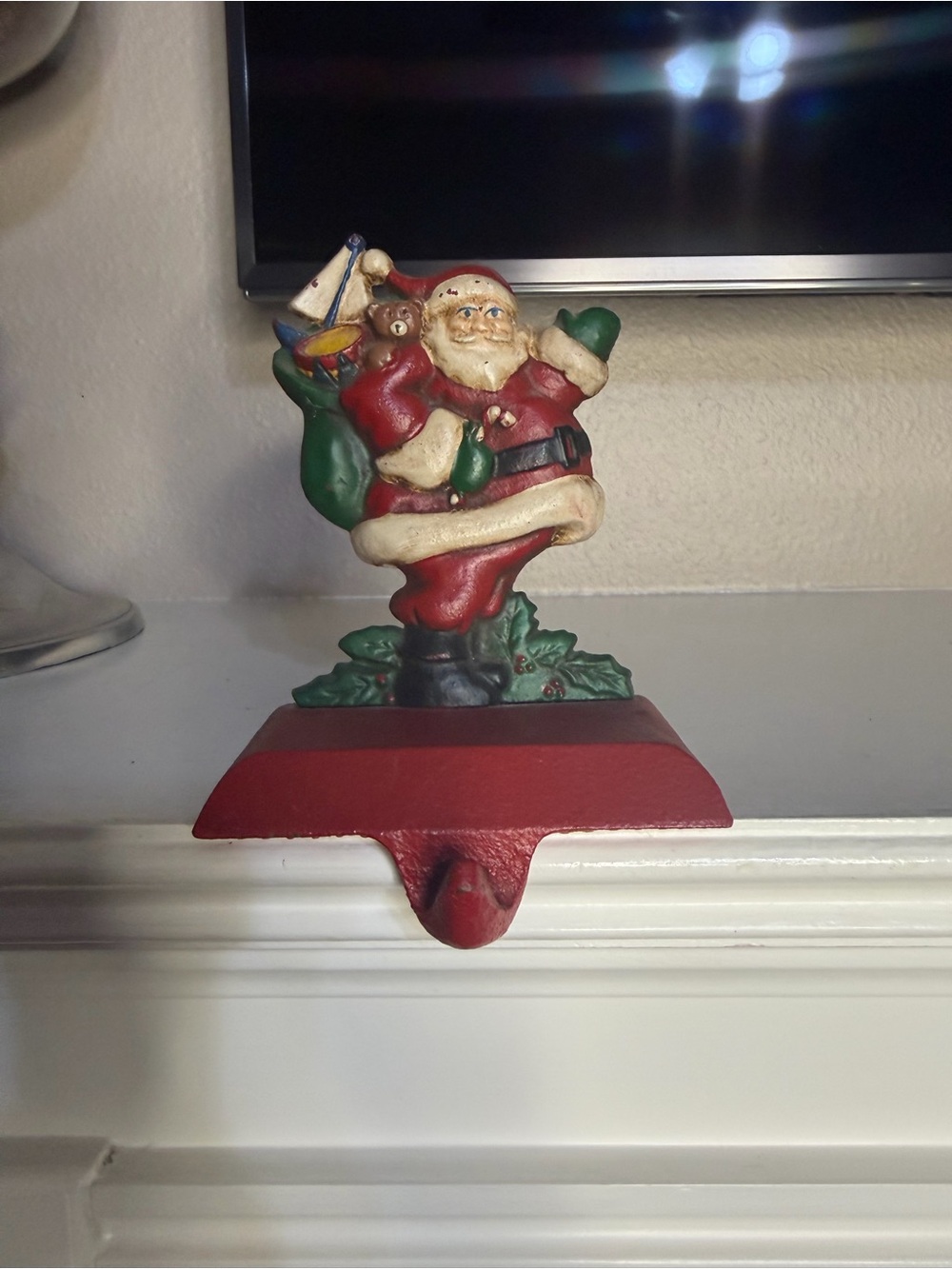 Vintage Midwest Importers. Cast Iron Waving Santa Stocking Holder Hanger